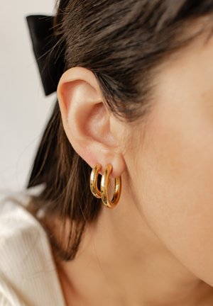 Hey Happiness, ROUND HOOP SET - Pendientes - gold-coloured