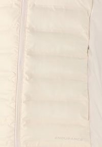 Endurance Väst - white