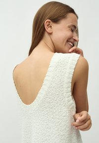 mbyM MERAE-M - Neule - white