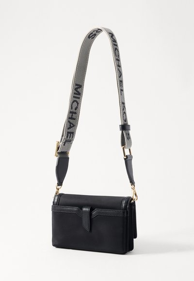 MICHAEL Michael Kors JET SET SM PHONE WBG XBODY - Sac bandoulière - black