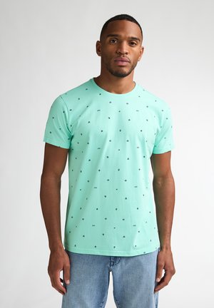 Petrol Industries, MEN T-SHIRT SS AOP - T-shirt print - green aqua