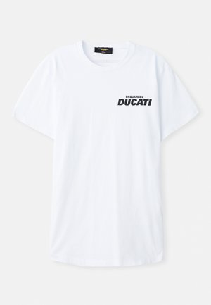 Weißes Baumwoll-T-Shirt, Rundhalsausschnitt, kurze Ärmel, mit schwarzem "DSQUARED2 DUCATI" Logo auf der linken Brust. Reguläre Passform, glatte Textur.