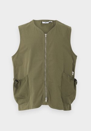 Ujjatlan olívazöld mellény elülső cipzárral és két nagy első zsebbel, állítható húzózsinórokkal.