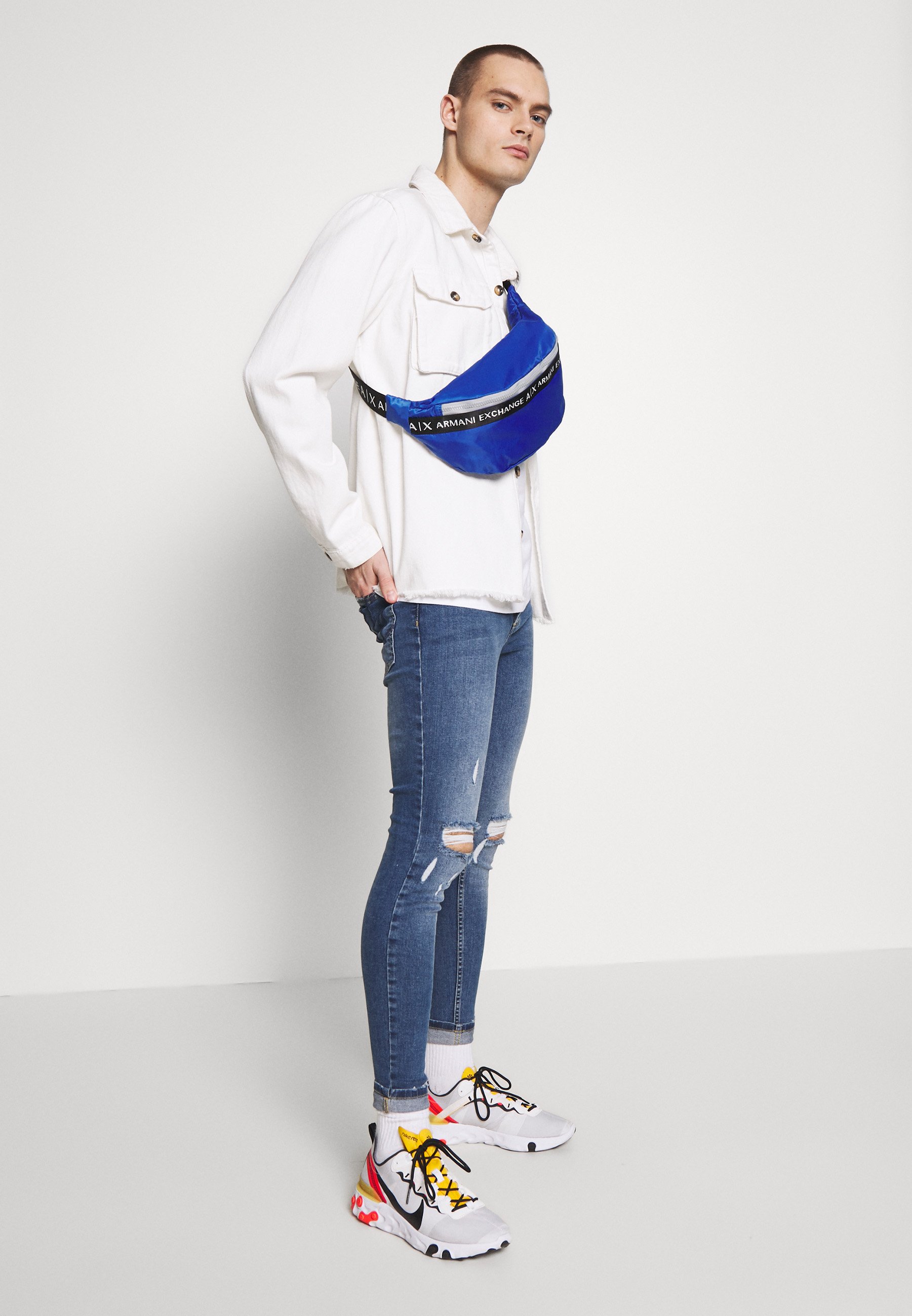 mid wash slim fit jeans