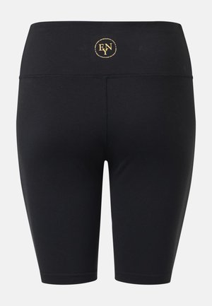 Ellen New York, - Szorty