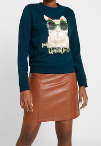 TOM TAILOR DENIM Sudadera - dark green