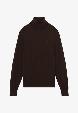 Jersey de cuello alto marrón, de manga larga, con puños y dobladillo acanalados, textura suave, con un sutil logo en el pecho.