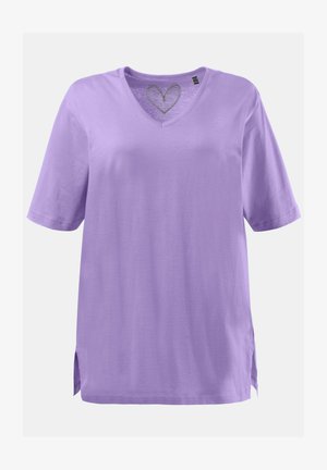 Lavendel Kurzarm V-Ausschnitt T-Shirt, weicher Stoff, lockere Passform, mit einer Herzlinie am Ausschnitt und seitlichen Schlitzen für mehr Bewegungsfreiheit.
