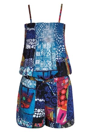 Kombinezon bez rękawów z regulowanymi cienkimi ramiączkami, elastycznym pasem ze sznurkiem oraz wzorem patchworkowym w kolorach niebieskim, fioletowym, czerwonym i wielokolorowym.