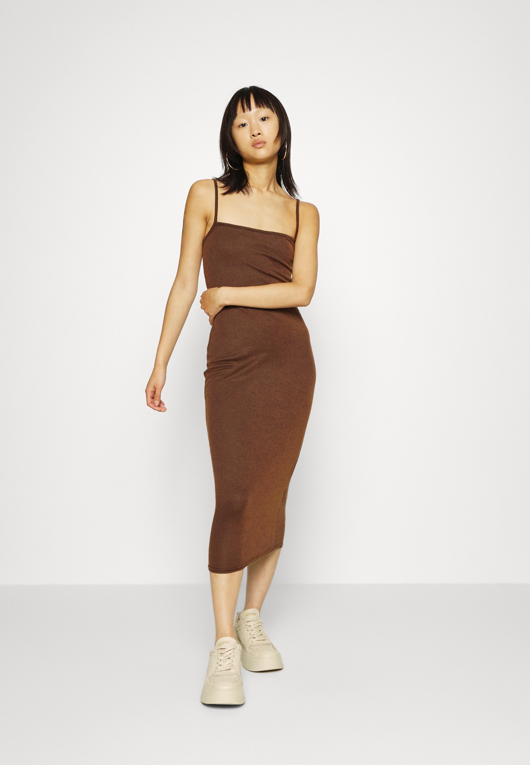 Missguided Petite RIBBED STRAPPY DRESS 