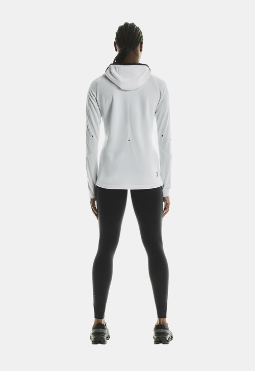 On Malla de mujer Performance Tights Negro — photo 2