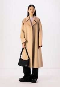 Calvin Klein FACE LONG WRAP COAT - Manteau classique - amphora