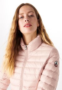 JOTT CHA - Piumino - rose