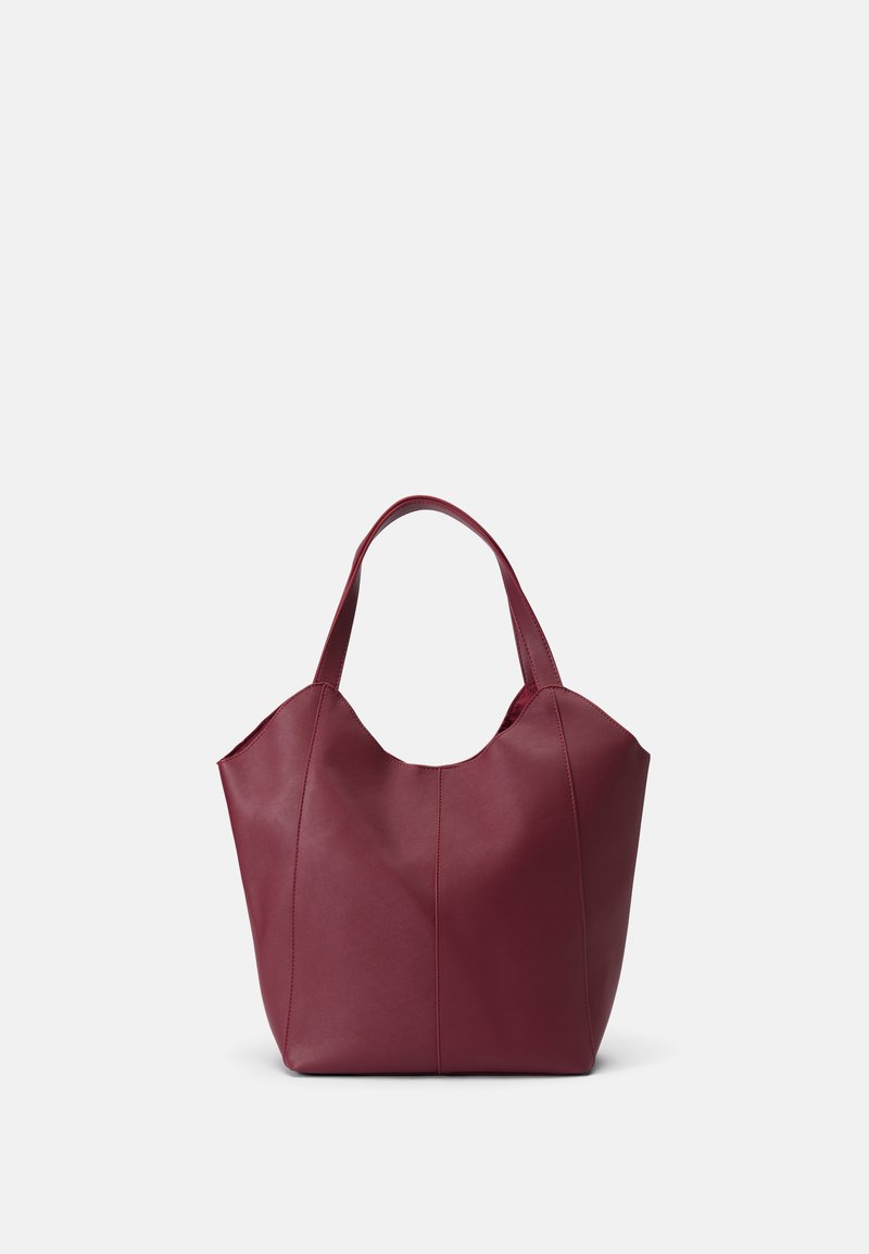 Vinsvarts läder tote-väska med rundad form, dubbla handtag och sömdetaljer. Mjuk textur utan synlig hårdvara eller accenter.