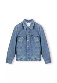 Jasnoniebieska kurtka dżinsowa z kołnierzykiem, z zapięciem na guziki, dwiema kieszeniami na piersi i kieszeniami po bokach. Posiada luźny krój i teksturowaną tkaninę.