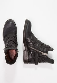 A.S.98 Botines camperos - black