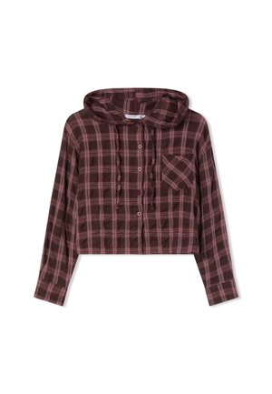 Maglietta con cappuccio corta in plaid marrone scuro con dettagli rossi e bianchi, dotata di tasca frontale e chiusura con bottoni, realizzata in tessuto morbido.