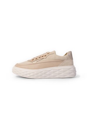 Trainers - beige