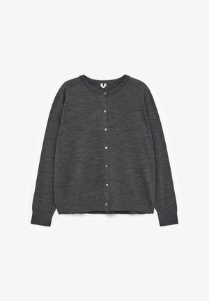 Dunkelgraue Strickjacke aus strukturiertem Stoff, mit Rundhalsausschnitt, langen Ärmeln und sechs Knöpfen auf der Vorderseite zum Verschließen.