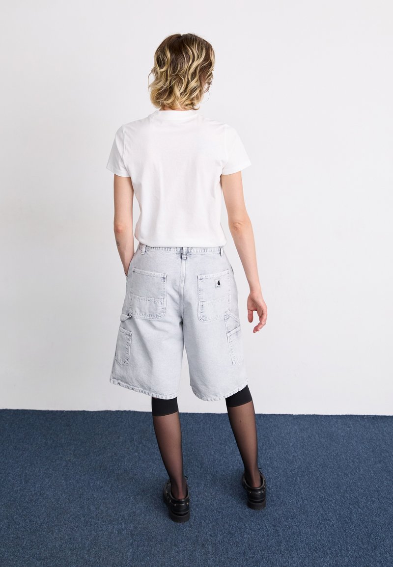 Carhartt WIP BRANDON SINGLE KNEE - Šortky - black chalk wash