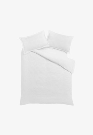 Next, FLORAL TEXTURED EMBOSSED DUVET COVER AND PILLOWCASE SET - Sengetøj - white