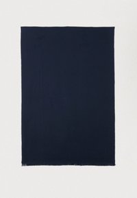 Tengerészkék, téglalap alakú sál, sima tapintású és rojtos élű, puha anyagból készült, alkalmas rétegezésre vagy körbetekercselésre.