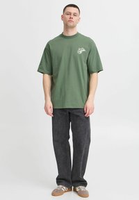 Blend BHJEHON - Marškinėliai su spaudiniu - duck green