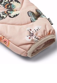 Quilted rosa hanske med forskjellige sommerfugltrykk i levende farger. Teksturert stoff med en beige herringbone kant ved åpningen.