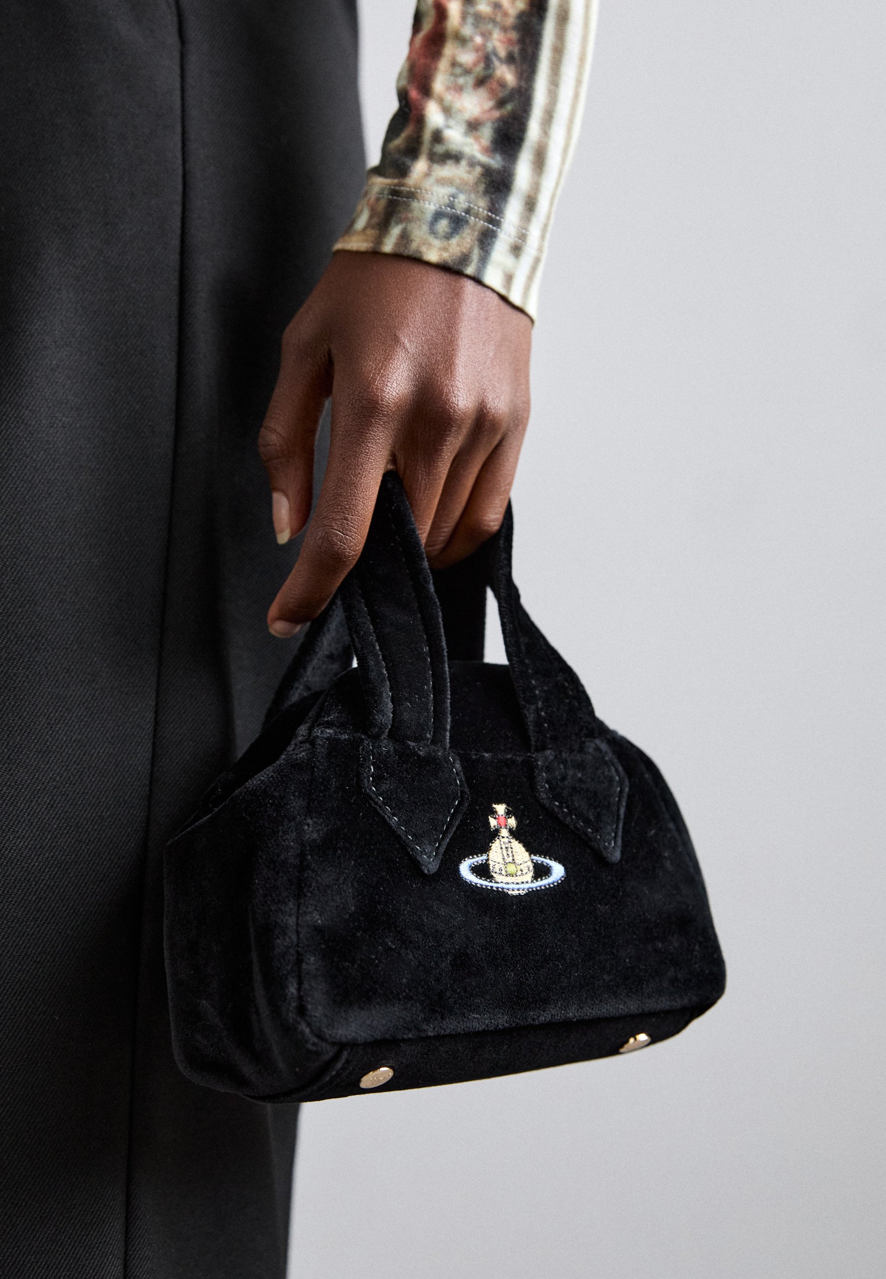 Vivienne Westwood ARCHIVE MINI HANDBAG - Handbag - black - Zalando 