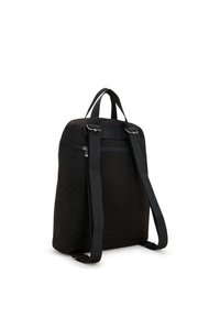 Zaino in tessuto nero con motivo geometrico, due spallacci regolabili e una maniglia superiore. Presenta una tasca con zip sulla parte anteriore.