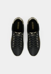 Guess BECKIE - Trainers - schwarz