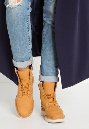 Timberland Bottines à lacets - yellow