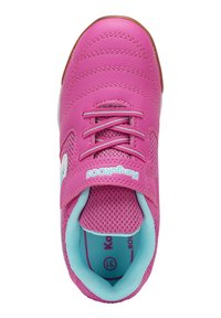 Rosa Sneaker aus Synthetikmaterial mit Netzpaneelen, Schnürdesign und einem Klettverschluss. Innenausstattung mit hellblauem Futter und Markendetails.