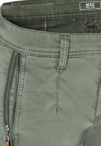 MAC Jeans Kalhoty - green