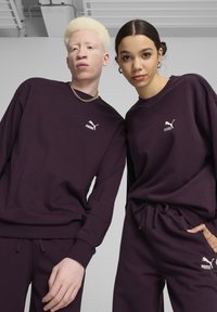 Puma BETTER RELAXED - Mikina - midnight plum