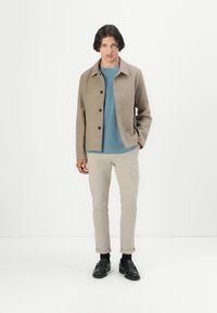 Jack & Jones JJEHARRISON  beżowy