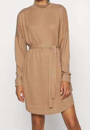 Strickkleid - light brown