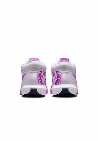 Hvide sneakers med pink løve grafik, polstret krave og tekstureret mesh. Har en hvid mellemsål og en marineblå ydersål for godt greb.