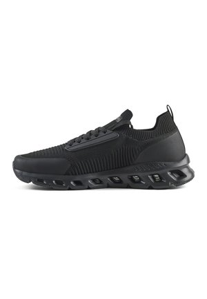 RUNNING BOUND CARTER 3D LOGO ACCENTS - Sneakers laag - black