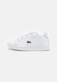 Lacoste - CARNABY INFANTS TRAINERS - Zapatillas - white Imagen en miniatura 1