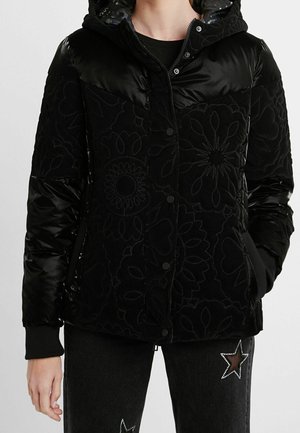 Zimní bunda - black