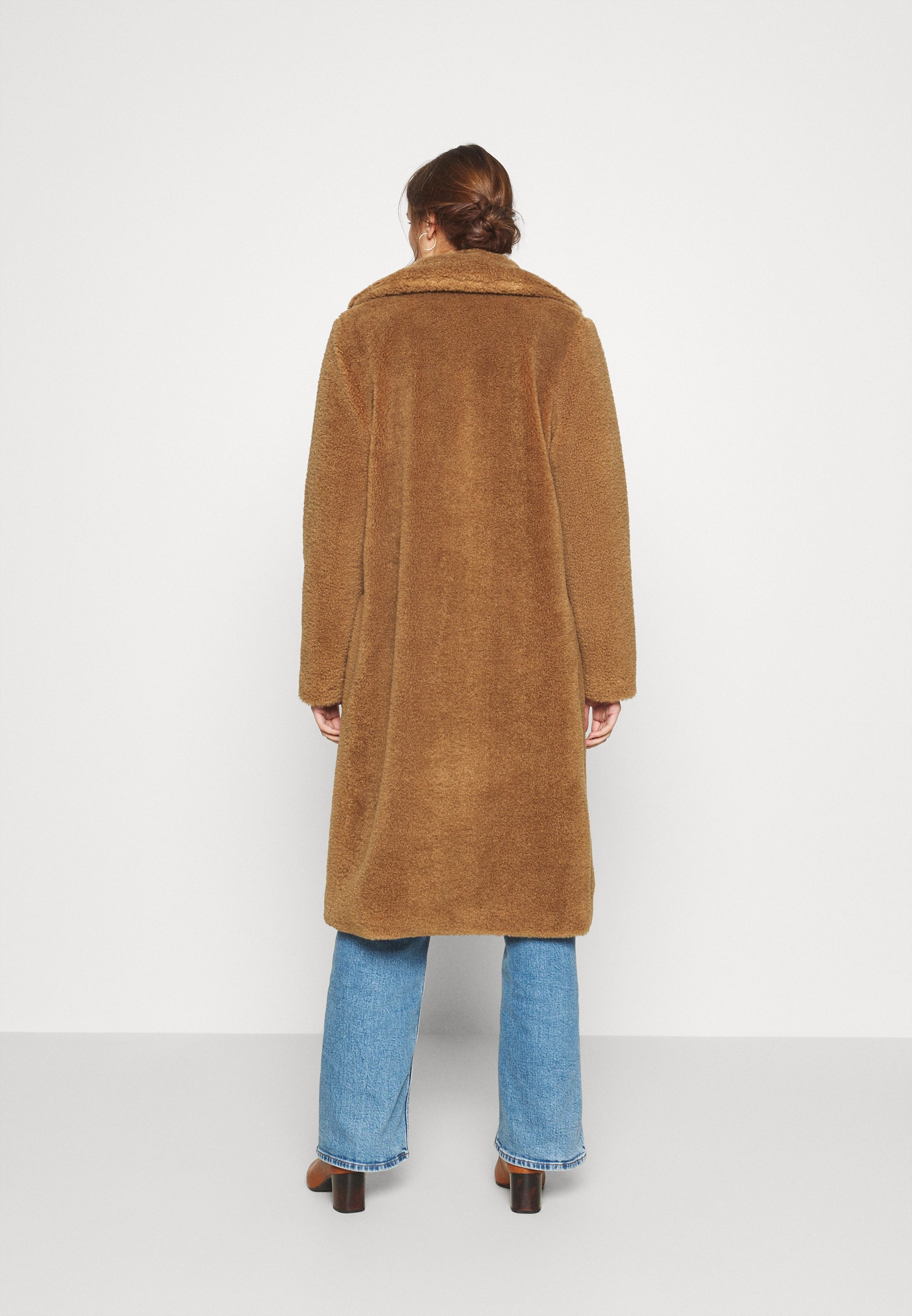 moussy coat