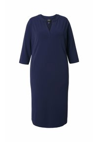Navyblaues knielanges Kleid aus weichem Stoff, mit Dreiviertelärmeln und V-Ausschnitt. Gerader Schnitt mit Seitentaschen.