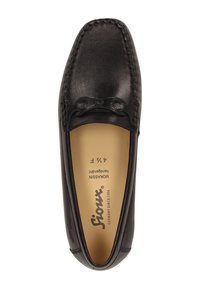 Schwarze Leder-Mokassinschuhe mit gesticktem Design, flachem Profil und dekorativen Schnürsenkeln. Sie verfügen über eine glatte Textur und eine markierte Innensohle.