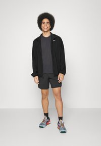 Reebok RUNNING - Veste de running - black