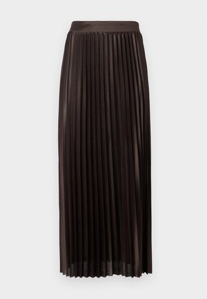 Fållad midikjol i mörkbrunt tyg, med en slät midja, golvlång design och vertikala veck för extra textur.