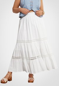 Yours Clothing TIERED - Maxikjol - white