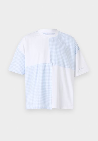 Bonsai CHECK TEE UNISEX - Apdrukāts T-krekls - white\azure