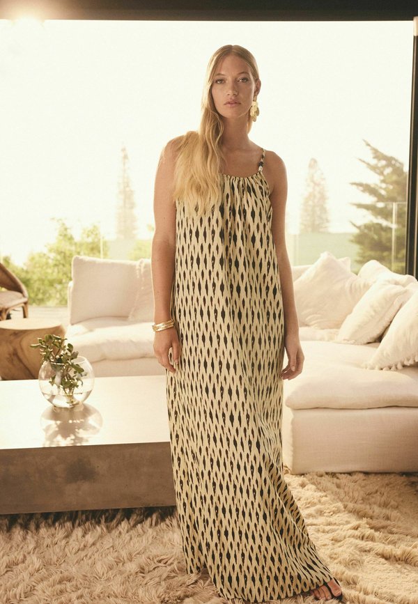 REGULAR FIT TEXTURED BEADED - Maxikleid