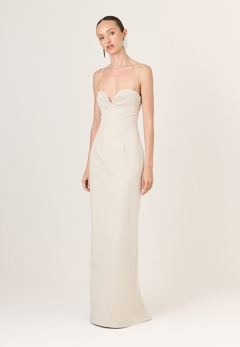 LA MANIA GEORGINA - Společenské šaty - beige